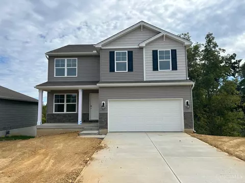 112 Woodcreek Ln, New Richmond, OH 45157