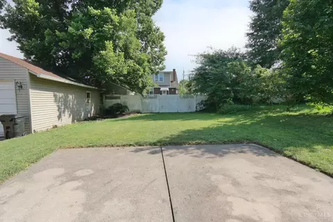 Exterior - 4775 Dale Ave, Cincinnati, OH 45238 photo 3 of 6
