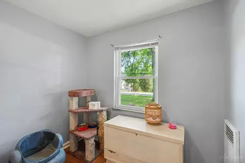 Bedroom - 558 State Rd, Cleves, OH 45002 photo 1 of 4