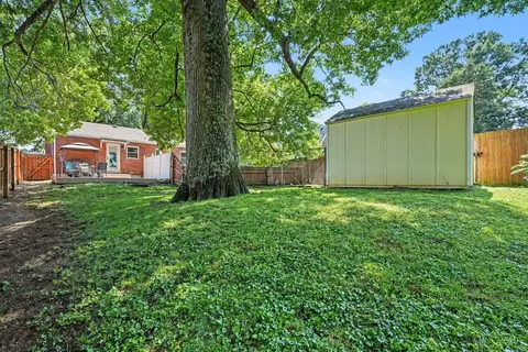 Exterior - 558 State Rd, Cleves, OH 45002 photo 9 of 11