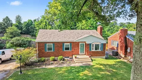 Exterior - 558 State Rd, Cleves, OH 45002 photo 2 of 11