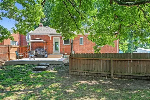 Exterior - 558 State Rd, Cleves, OH 45002 photo 10 of 11