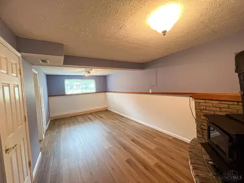Living - 12162 Cedarbreaks Ln, Cincinnati, OH 45249 photo 1 of 2