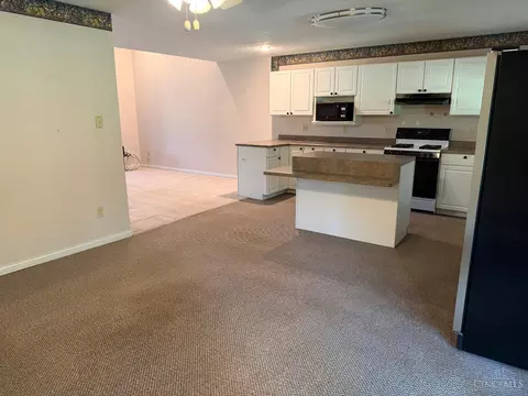 Kitchen - 2440 Moler Rd, Goshen, OH 45122 photo 2 of 3