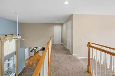 Entry Way - 2292 Endovalley Dr, Cincinnati, OH 45244 photo 9 of 12