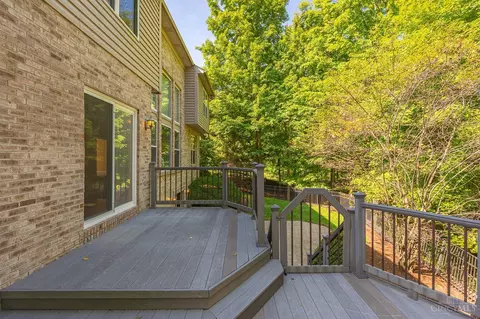 Exterior - 2292 Endovalley Dr, Cincinnati, OH 45244 photo 6 of 15