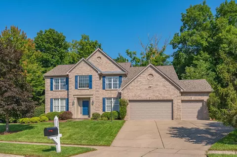 Exterior - 2292 Endovalley Dr, Cincinnati, OH 45244 photo 2 of 15