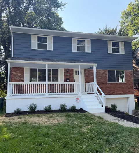 6029 Waldway Ln, Cincinnati, OH 45224