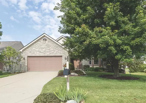 8179 Jeannes Creek Ln, West Chester, OH 45069