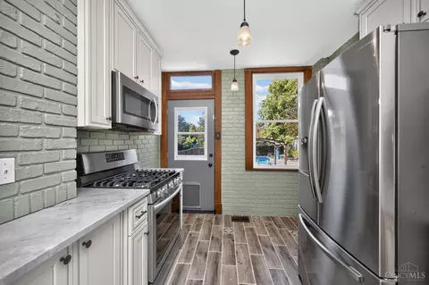 Kitchen - 3677 Herbert Ave, Cheviot, OH 45211 photo 3 of 5