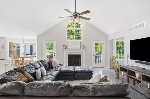 Living - 8963 Kunker Rd, Morrow, OH 45152 photo 1 of 1