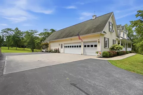 Exterior - 8963 Kunker Rd, Morrow, OH 45152 photo 2 of 13
