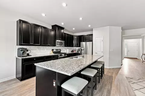 Kitchen - 2794 Aristides Ct, Morrow, OH 45152 photo 5 of 5