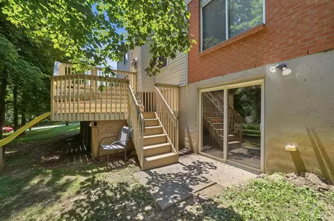 Exterior - 797 Dorgene Ln, Cincinnati, OH 45244 photo 5 of 12