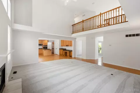 Living - 797 Dorgene Ln, Cincinnati, OH 45244 photo 3 of 7