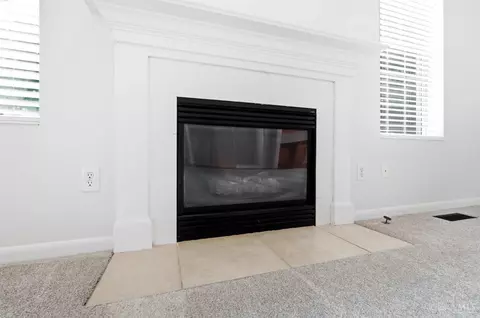 Living - 797 Dorgene Ln, Cincinnati, OH 45244 photo 4 of 7