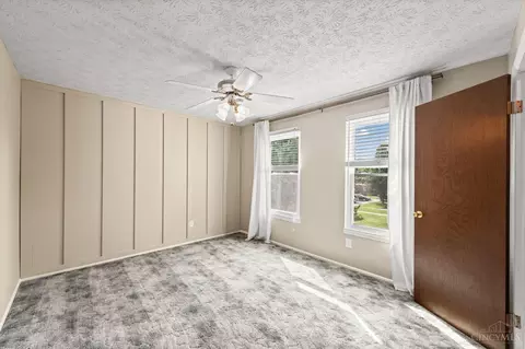Bedroom - 4102 Independence Dr, Cincinnati, OH 45255 photo 1 of 5