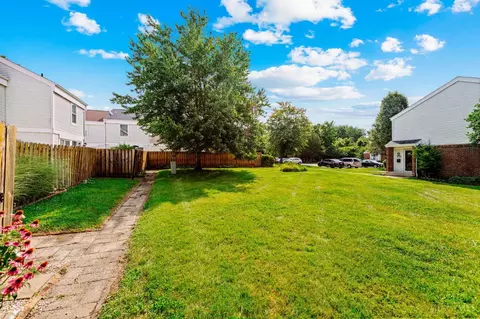 Exterior - 4102 Independence Dr, Cincinnati, OH 45255 photo 7 of 8