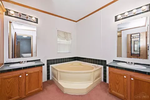 Bath - 6463 Hunt Rd, Blanchester, OH 45107 photo 1 of 2