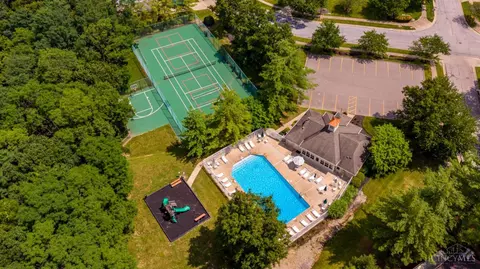 Exterior - 6509 Silverfox Dr, Cincinnati, OH 45230 photo 6 of 6