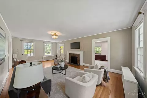 Living - 3940 Red Bud Ave, Cincinnati, OH 45229 photo 2 of 3