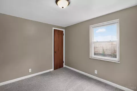 Bedroom - 8243 Daly Rd, Cincinnati, OH 45231 photo 6 of 6