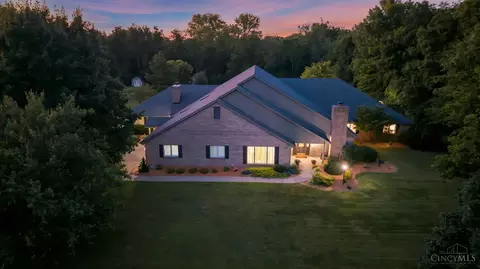 2964 Golden Fox Trl, Lebanon, OH 45036