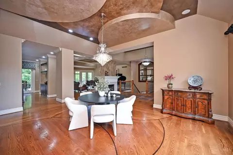 Dining - 4793 Braid Ln, Mason, OH 45040 photo 3 of 5