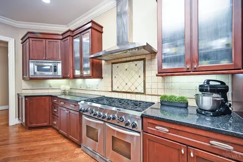 Kitchen - 4793 Braid Ln, Mason, OH 45040 photo 5 of 9