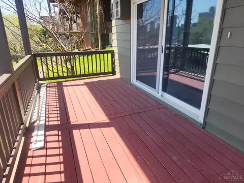 Exterior - 399 Oregon St, Cincinnati, OH 45202 photo 9 of 9