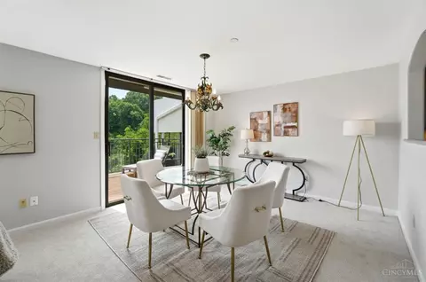 Dining - 415 Bond Pl, Cincinnati, OH 45206 photo 2 of 4