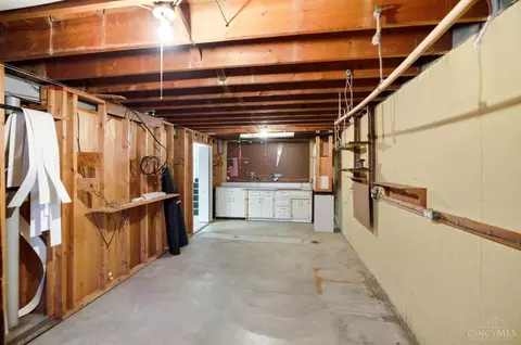 Other - 830 Sunderland Dr, Cincinnati, OH 45255 photo 10 of 14