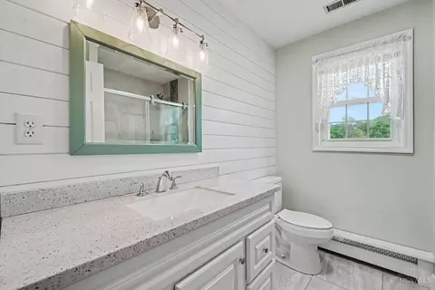 Bath - 5748 Cochran Rd, Morrow, OH 45152 photo 1 of 3