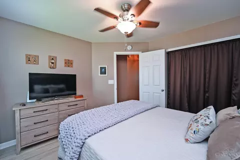 Bedroom - 8988 Bluejay View Dr, Cleves, OH 45002 photo 4 of 4