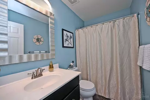 Bath - 8988 Bluejay View Dr, Cleves, OH 45002 photo 3 of 5