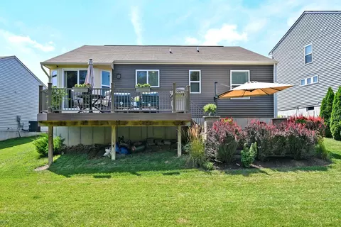 Exterior - 8988 Bluejay View Dr, Cleves, OH 45002 photo 11 of 11