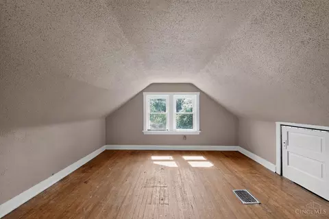 Other - 2654 Cora Ave, Cincinnati, OH 45211 photo 3 of 12
