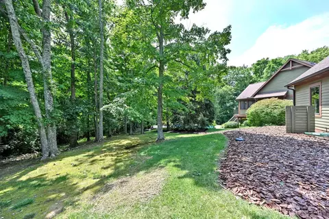 Exterior - 41 Locust Hill Rd, Cincinnati, OH 45245 photo 21 of 23