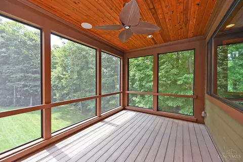 Exterior - 41 Locust Hill Rd, Cincinnati, OH 45245 photo 7 of 23