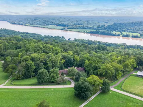 View/Area - 41 Locust Hill Rd, Cincinnati, OH 45245 photo 7 of 8