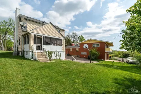 Exterior - 2885 Tower Ave, Cincinnati, OH 45238 photo 6 of 10