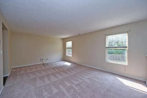 Living - 60 Robin Way, Amelia, OH 45102 photo 1 of 4