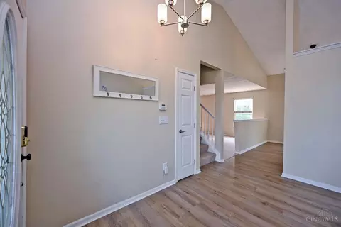 Entry Way - 60 Robin Way, Amelia, OH 45102 photo 2 of 3
