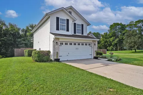 Exterior - 60 Robin Way, Amelia, OH 45102 photo 4 of 13