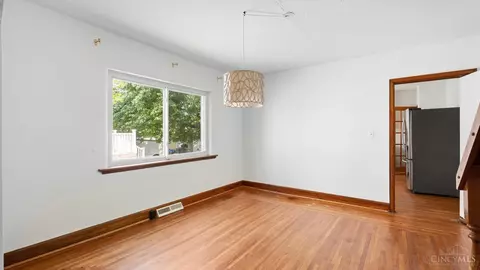 Living - 6815 Windward St, Cincinnati, OH 45227 photo 5 of 6