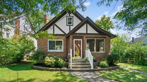 Exterior - 6815 Windward St, Cincinnati, OH 45227 photo 2 of 5