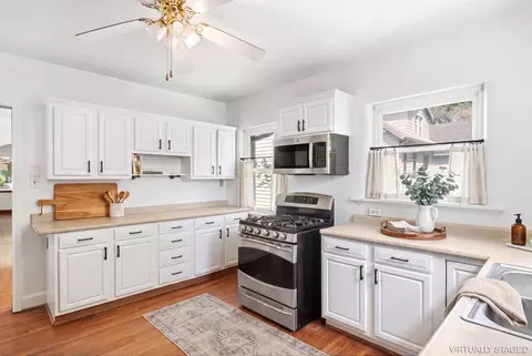 Kitchen - 6815 Windward St, Cincinnati, OH 45227 photo 2 of 4