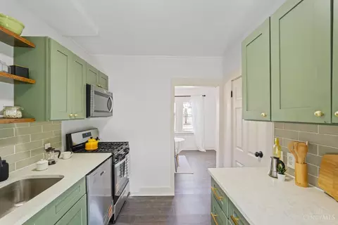 Kitchen - 2217 Crane Ave, Cincinnati, OH 45207 photo 1 of 2