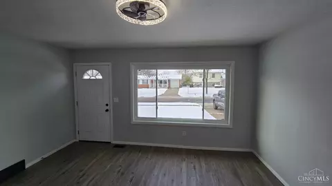 Living - 11518 Raphael Pl, Forest Park, OH 45240 photo 3 of 5