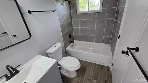 Bath - 11518 Raphael Pl, Forest Park, OH 45240 photo 1 of 4